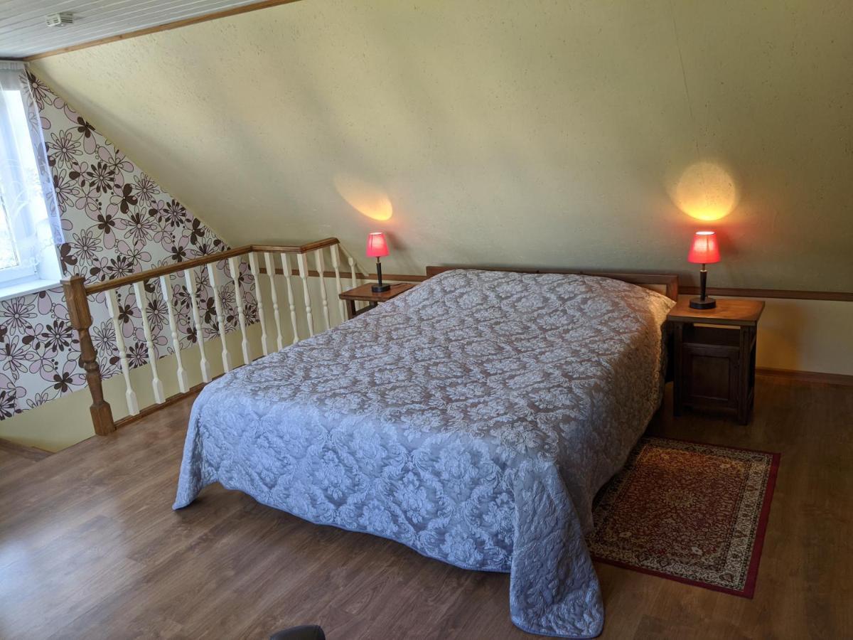 Paerna Guesthouse & Apartments Kuressaare Eksteriør bilde