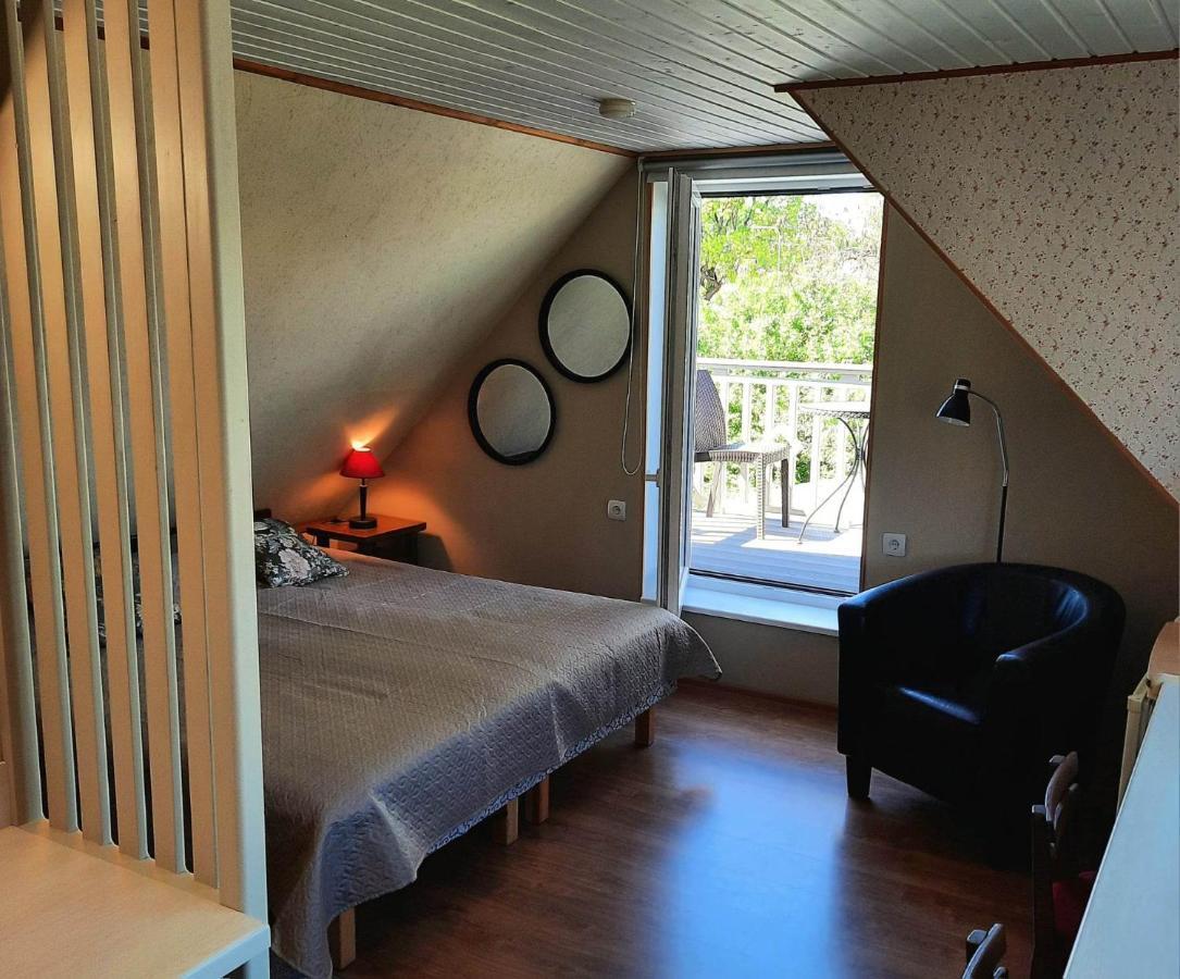 Paerna Guesthouse & Apartments Kuressaare Eksteriør bilde