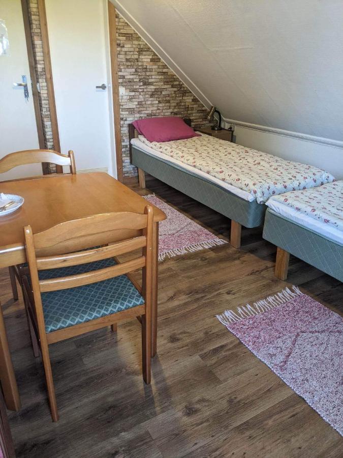 Paerna Guesthouse & Apartments Kuressaare Eksteriør bilde