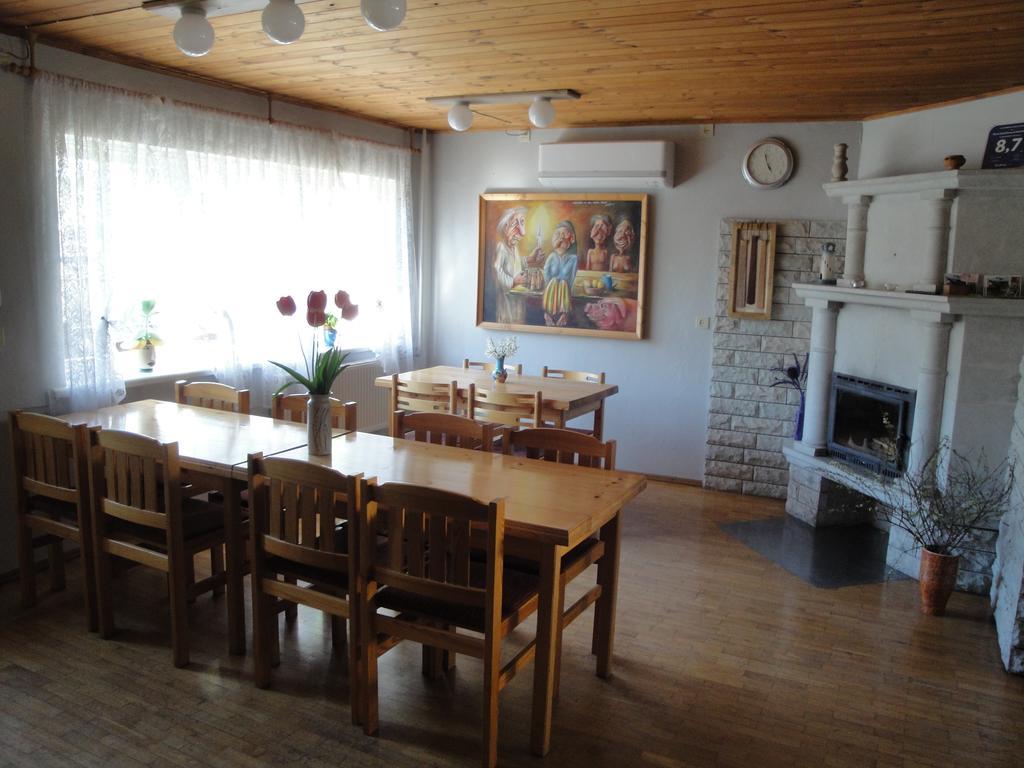 Paerna Guesthouse & Apartments Kuressaare Eksteriør bilde